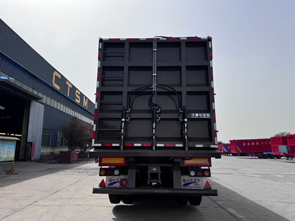 自卸式垃圾壓縮車(chē)